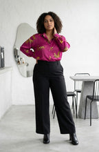 Load image into Gallery viewer, Iris Leopard Printed Blouse
