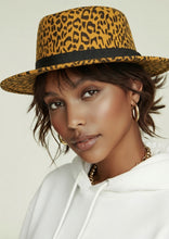 Load image into Gallery viewer, Signature Leopard Print Fedora Hat
