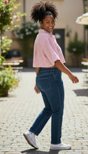 Load image into Gallery viewer, Beaux Stripe Crop Top (Pink)
