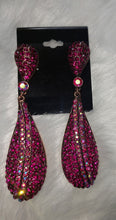 Load image into Gallery viewer, Meghan's Fuschia Rhinestone Drop Earrings
